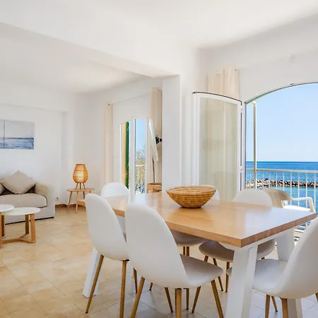 Апартаменты Duplex Voramar Mhm Seafront *